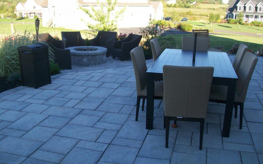 Longmeadow, MA – Outdoor Living Spaces, Masonry Construction Services