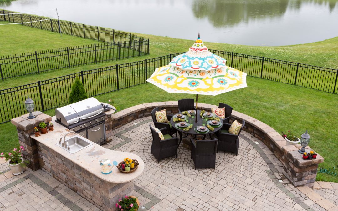 Springfield, MA – Outdoor Kitchens, Patios, Outdoor Living Spaces