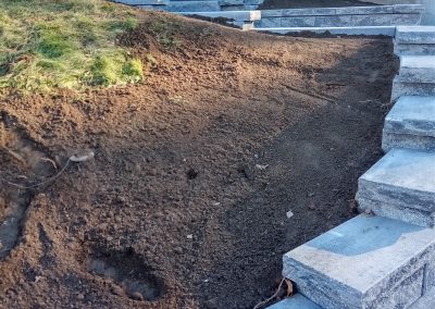 Agawam, MA | Retaining Block Wall Build Project| Sienastone Steps from Unilock