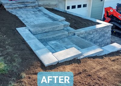 Agawam, MA | Retaining Block Wall Build Project| Sienastone Steps from Unilock