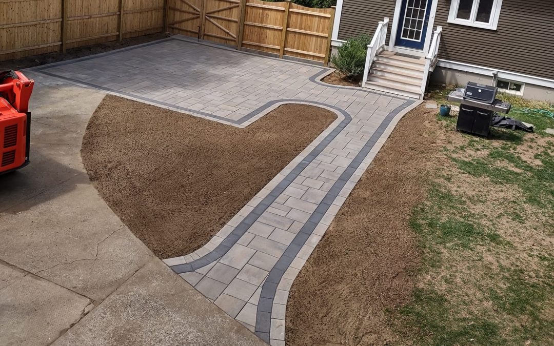 Suffield, CT | Interlocking Stone Paver Patios & Walkways